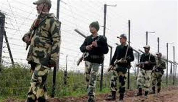 ਪੰਜਾਬ ਨੇ ਸਰਹੱਦ ਪਾਰੋਂ ਚੱਲ ਰਹੀਆਂ ਅਪਰਾਧਕ ਸਪਲਾਈ ਚੇਨਾਂ ਨੂੰ ਤੋੜਣ ਲਈ ਸੁਰੱਖਿਆ ਦੀ ਦੂਜੀ ਕਤਾਰ ਕੀਤੀ ਮਜ਼ਬੂਤ