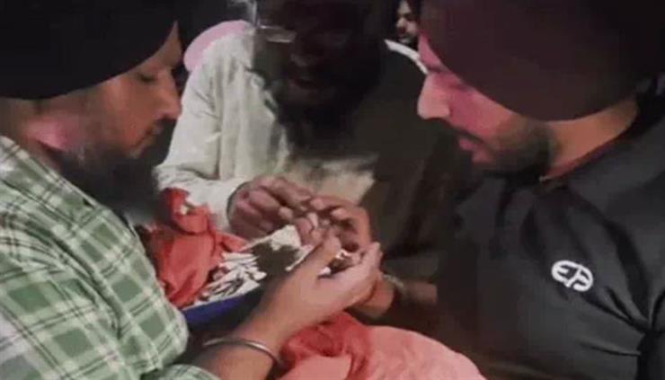 ਮੋਹਾਲੀ ਵਿੱਚ ਸ਼੍ਰੀ ਗੁਟਕਾ ਸਾਹਿਬ ਦੀ ਬੇਅਦਬੀ
