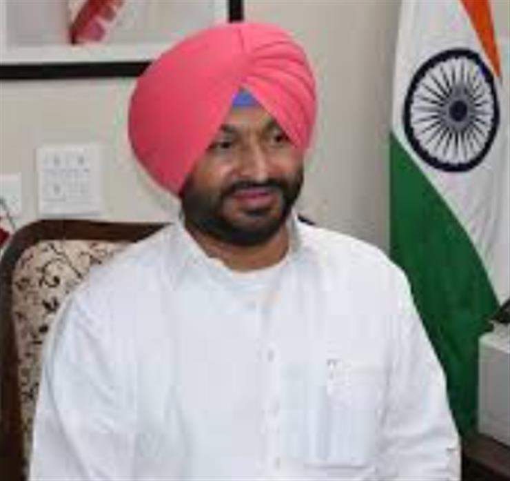 ਐਸ.ਸੀ. ਕਮਿਸ਼ਨ ਨੇ ਰਵਨੀਤ ਸਿੰਘ ਬਿੱਟੂ ਵੱਲੋਂ ਜਾਤੀ ਸੂਚਕ ਸ਼ਬਦ ਵਰਤਣ ਸਬੰਧੀ ਐਸ.ਐਸ.ਪੀ, ਸੰਗਰੂਰ ਤੋਂ ਰਿਪੋਰਟ ਤਲਬ