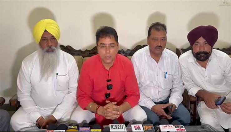 ਸਥਾਨਕ ਸਰਕਾਰਾਂ ਦੀਆਂ ਚੋਣਾਂ ਵਿੱਚ ਆਮ ਆਦਮੀ ਪਾਰਟੀ ਨੂੰ ਪੰਜਾਬ ਭਰ ਵਿੱਚ ਮਿਲੀ ਇਤਿਹਾਸਕ ਜਿੱਤ: ਅਮਨ ਅਰੋੜਾ